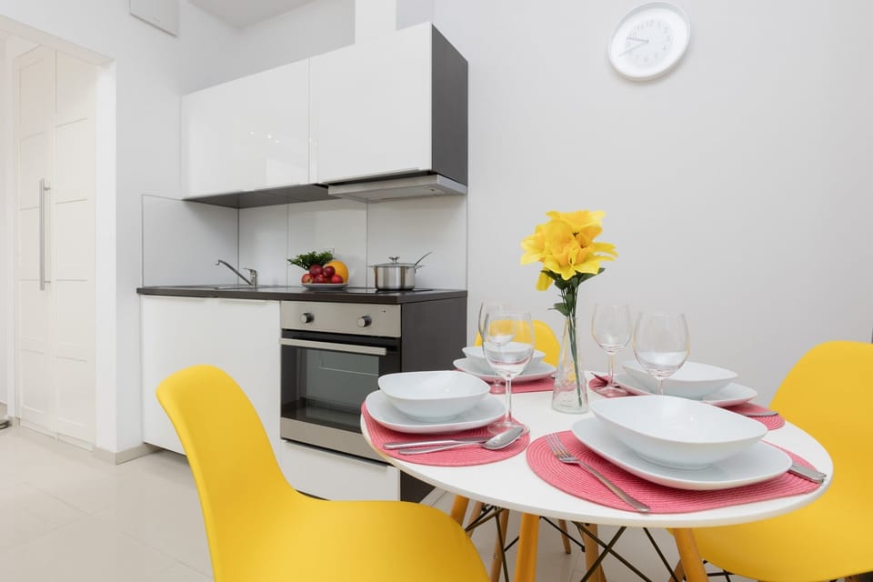 Kitchenette with dining table. 