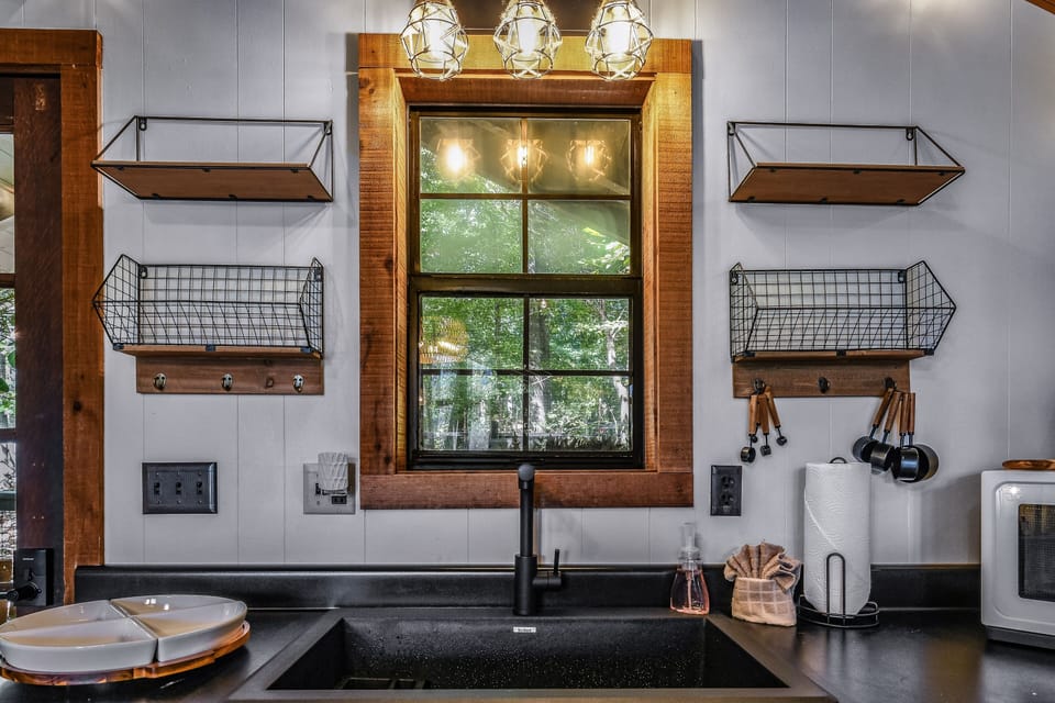 Cabin, 1 Bedroom | Interior