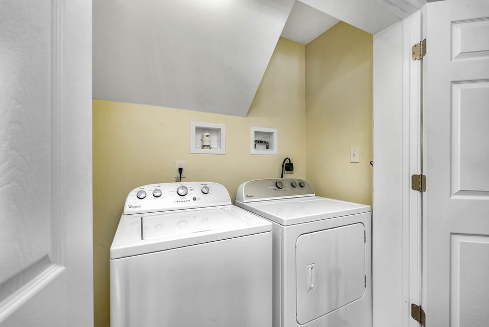 Laundry Main Floor
