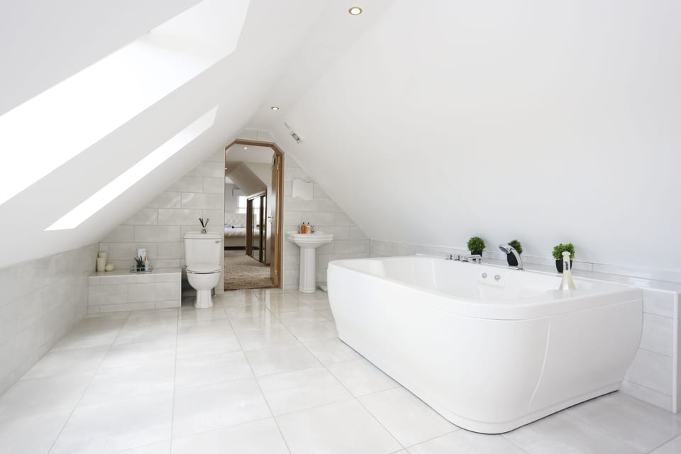 JOIVY Greenknowes Estate With Hot Tub And Bar House in Scotland
