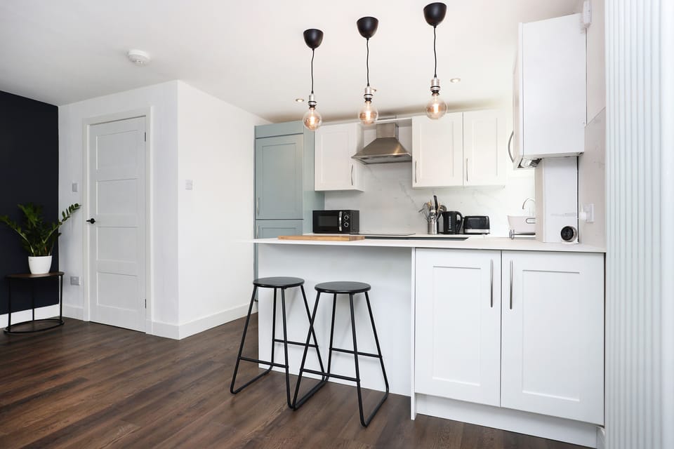 Apartment, 1 Bedroom, Balcony | In-room dining