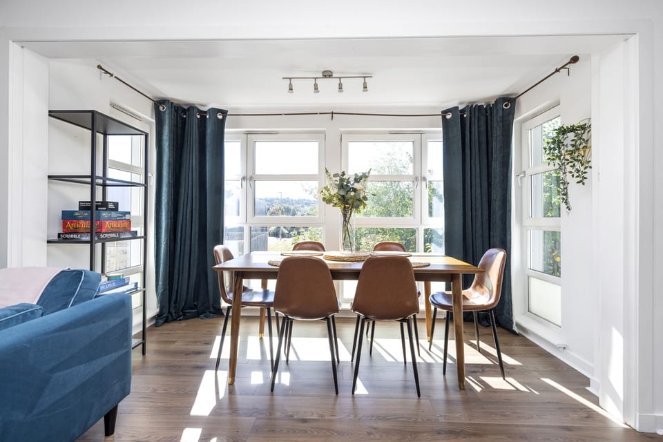 Apartment, 2 Bedrooms | In-room dining