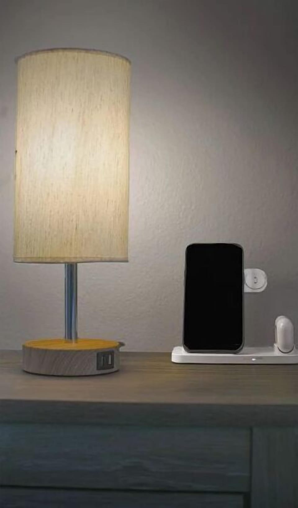Touch-activated lamps, wireless iPhone/Airpod/iWatch/Stylus charger.