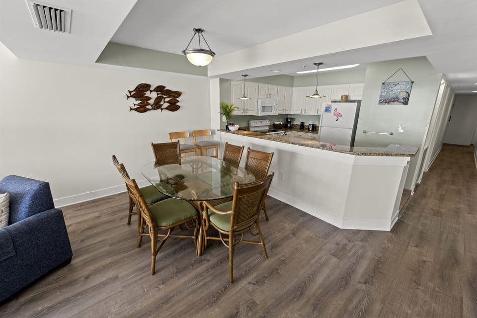 Dining / Kitchen