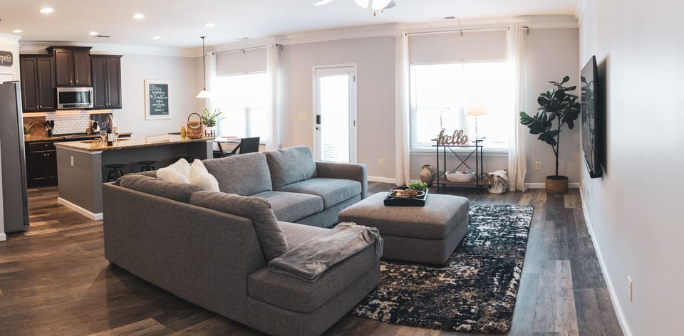 Large Living/Family Room