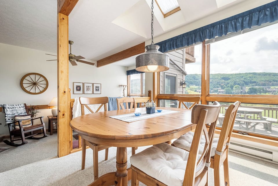 Studio (3 Bedrooms) | Property amenity