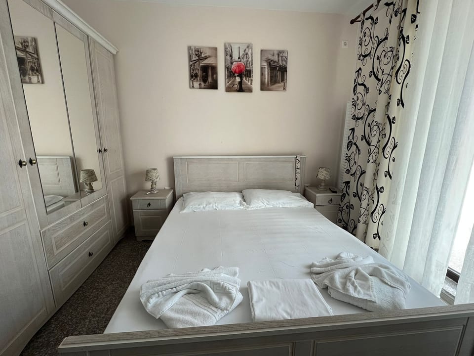 Apartamente Aquarium Apartment in Constanța County