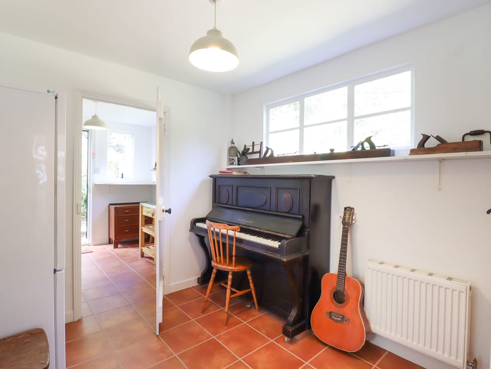 Cottage | Interior