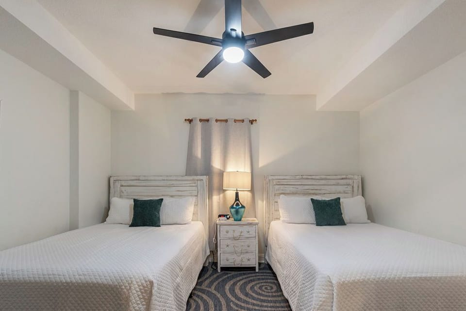 Regency Isle 907 - Signature Properties - Orange Beach, AL