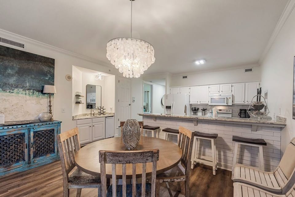 Regency Isle 907 - Signature Properties - Orange Beach, AL