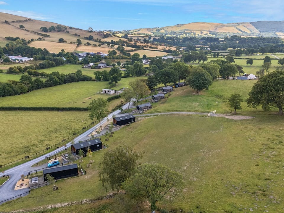 Cottage | Aerial view