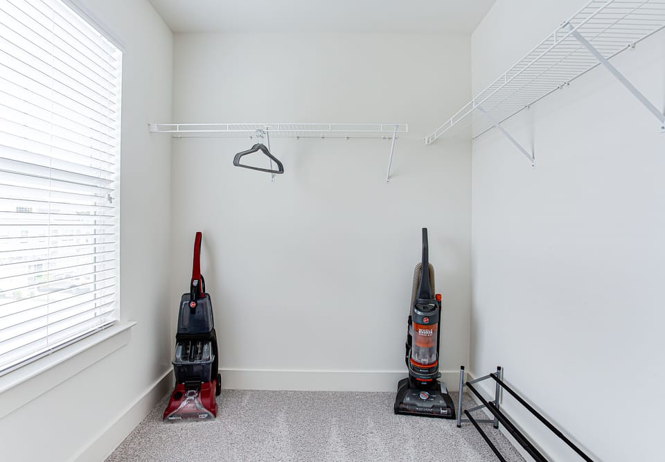 Walk in closet