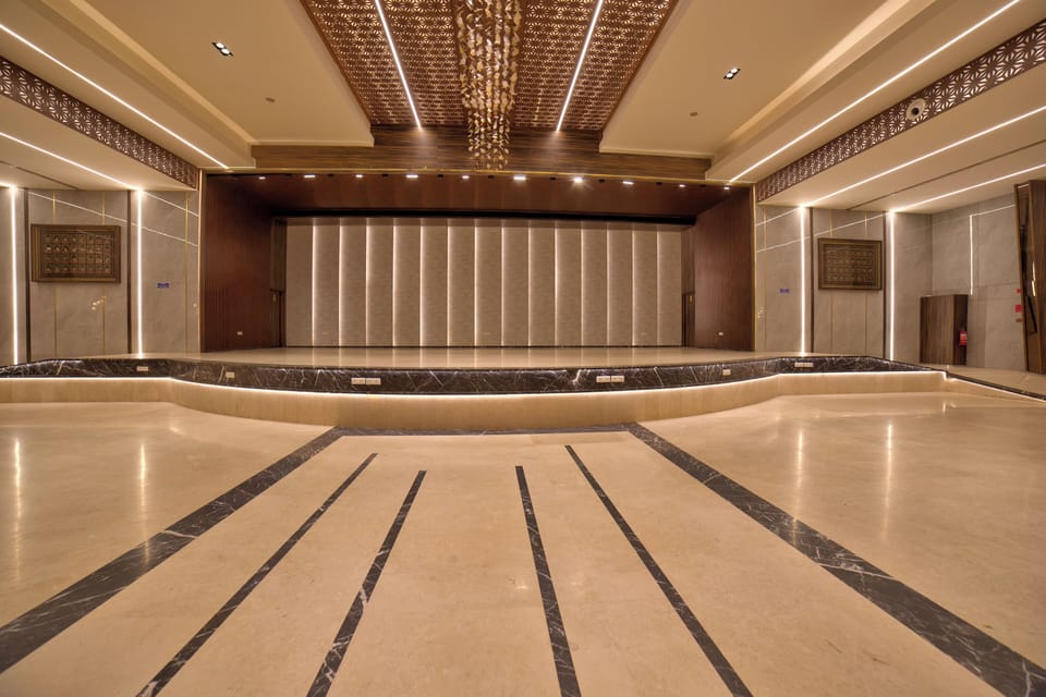 Banquet hall