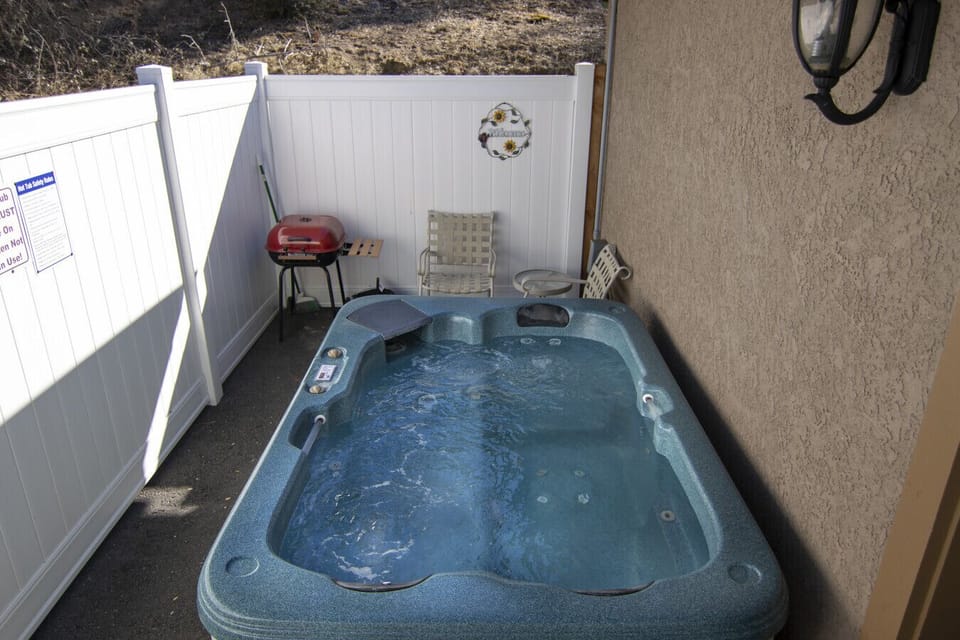 Hot tub