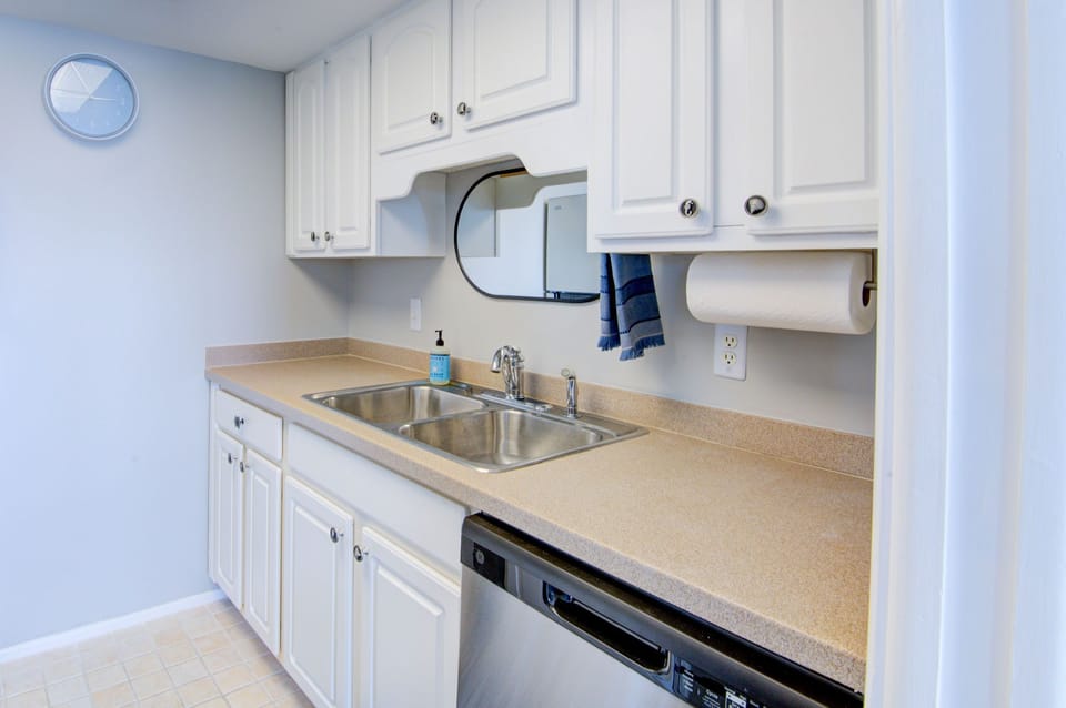 Kitchen (2)