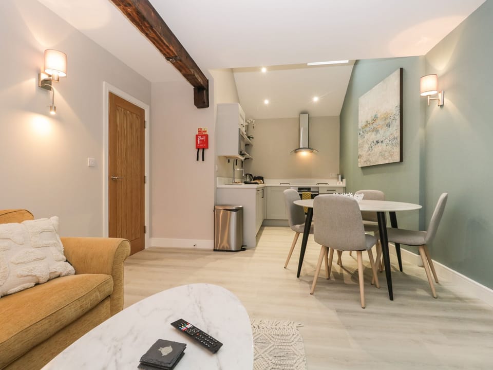 Cottage | Interior