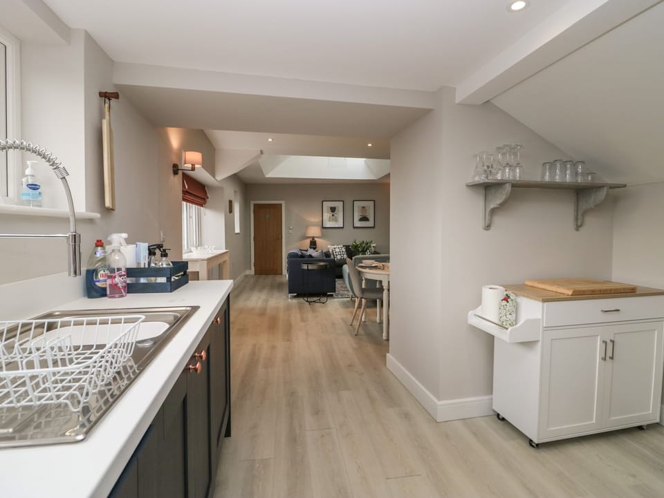Cottage | Interior