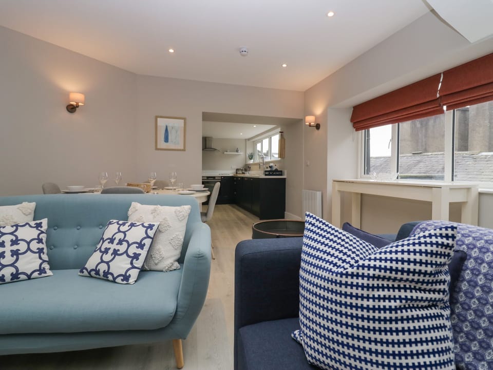 Cottage | Living area