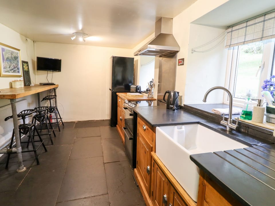 Cottage | Interior