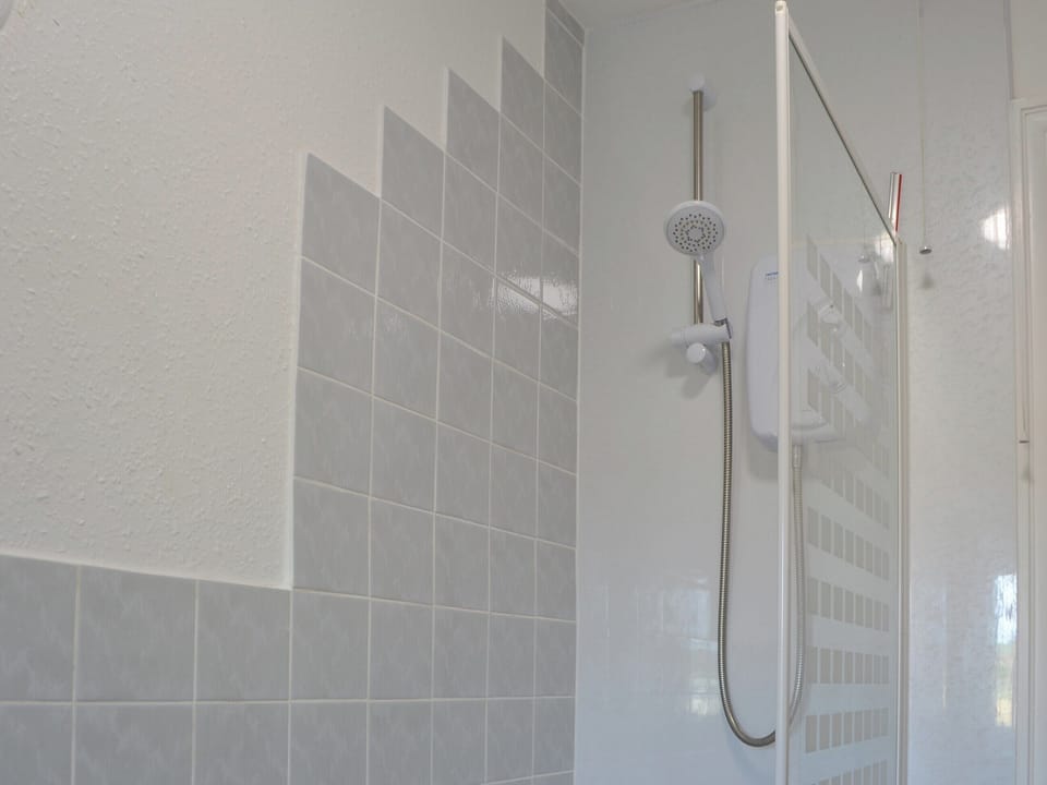 Bathroom | Pantiles Cottage, Belford