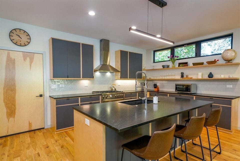 Gourmet Kitchen