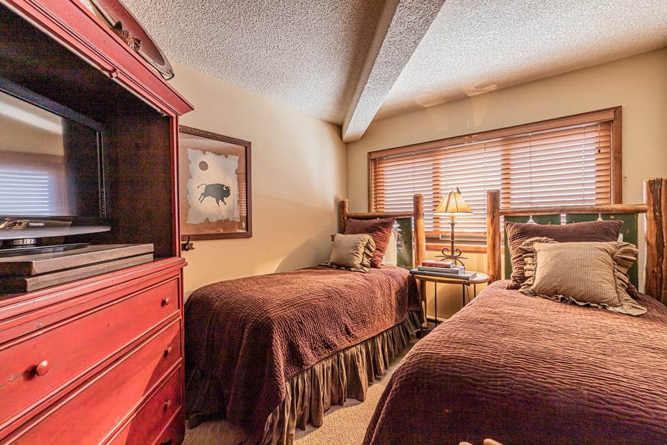 Bedroom-2