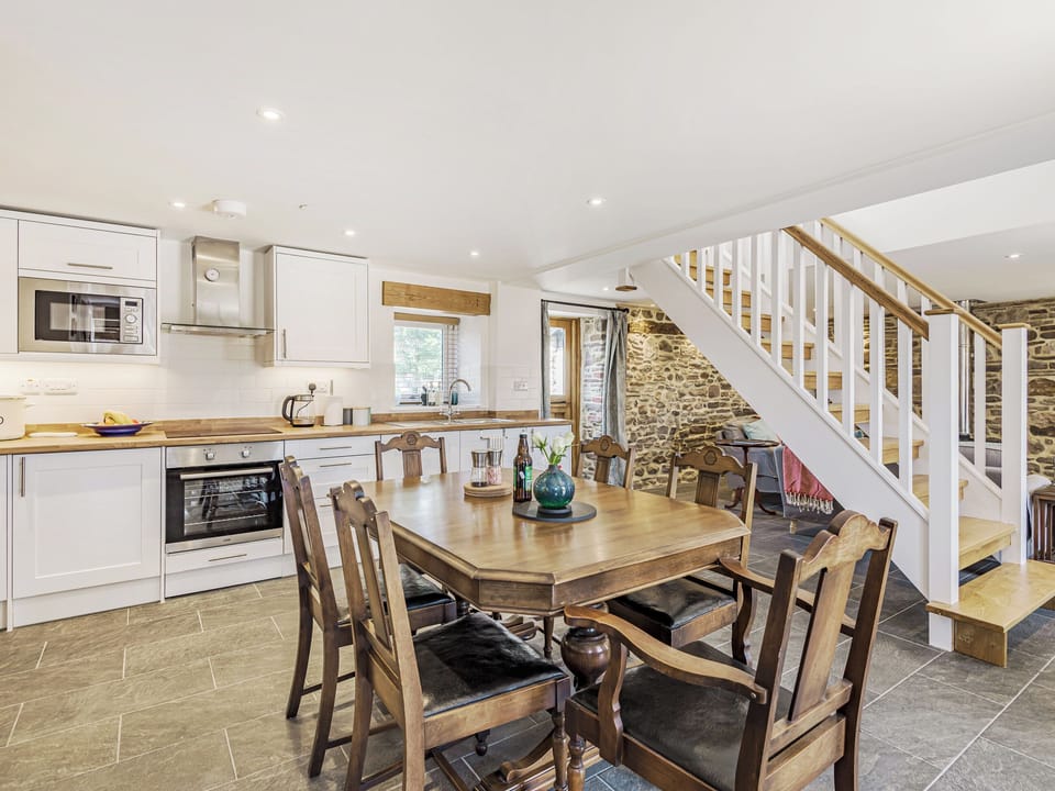 Kitchen area | The Stables - Hendy Farm, Raglan