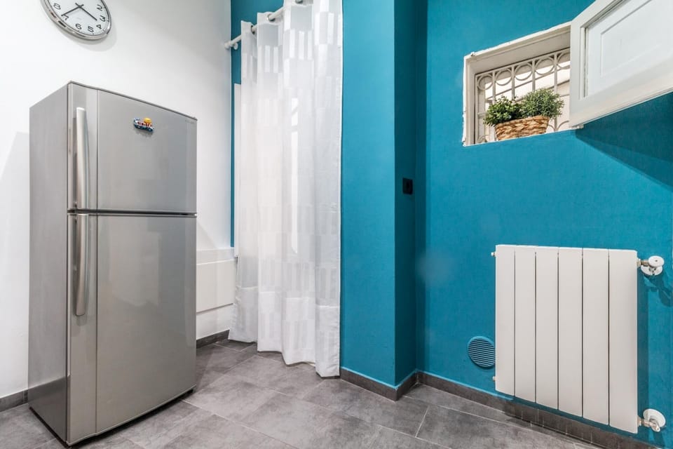 House | 3 bedrooms, iron/ironing board, WiFi