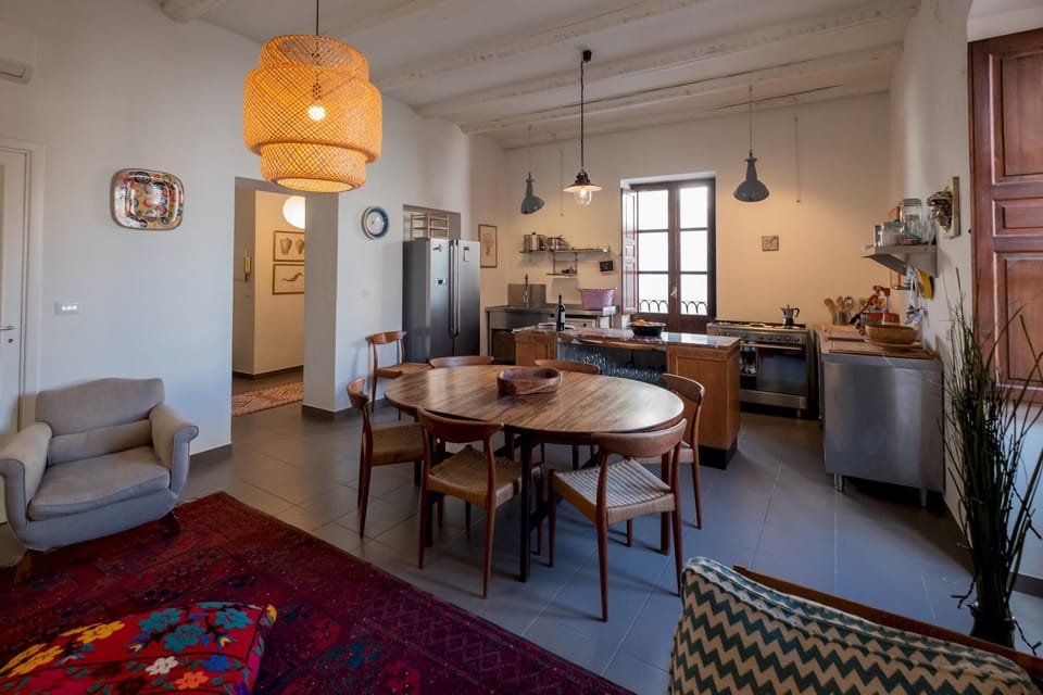 3 bedrooms, iron/ironing board, WiFi
