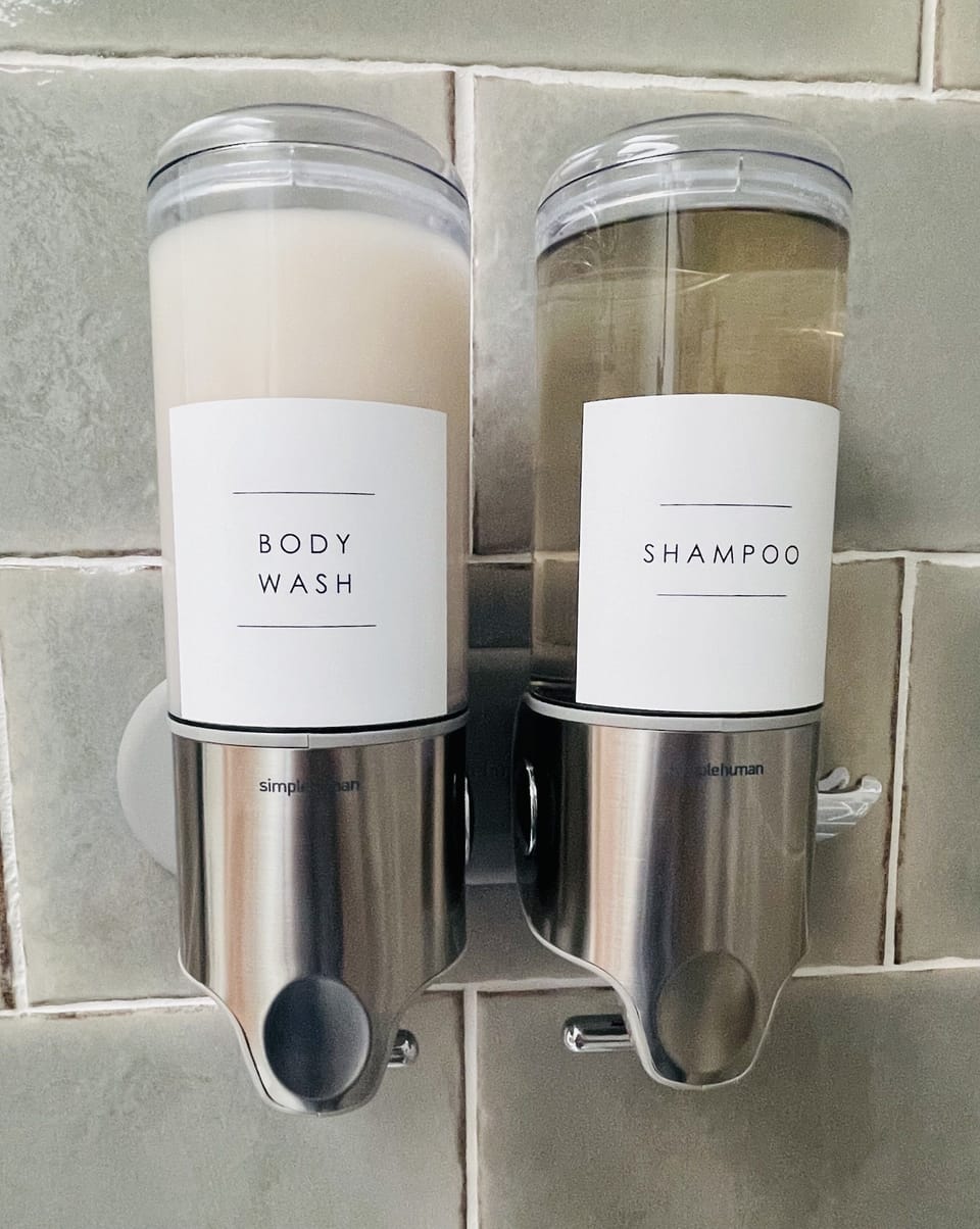 Body wash and shampoo dispensers