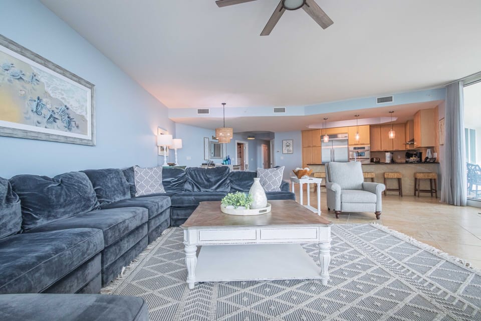 Caribe Resort C515 Living Room