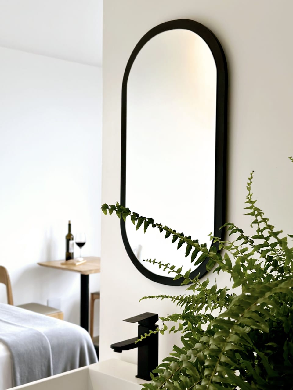 Suite Standard Tripla | Blackout drapes, iron/ironing board, free WiFi