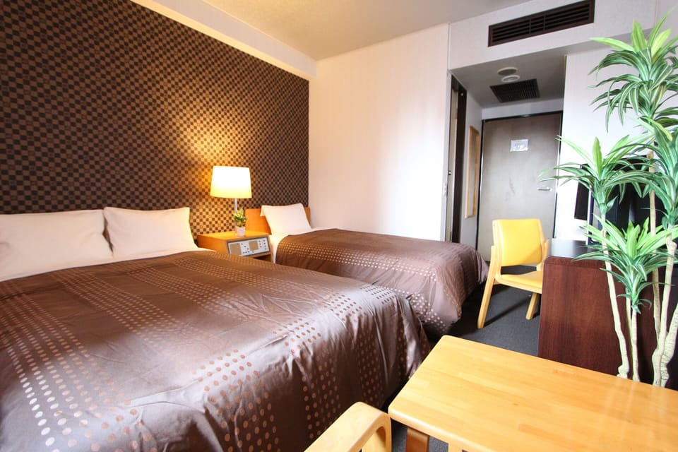 Individually decorated, desk, free WiFi, bed sheets