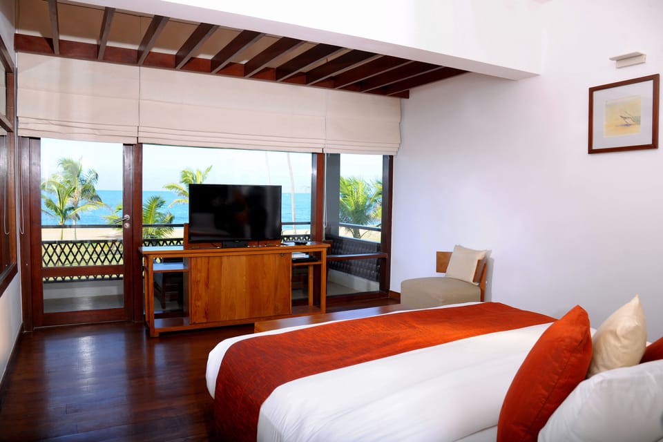 Premium bedding, minibar, in-room safe, iron/ironing board (on request)