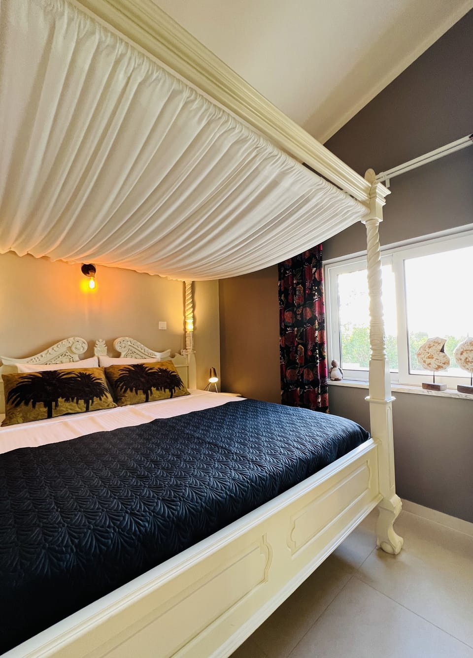 Superior Double Room, Mountain View | Individually decorated, individually furnished, free WiFi, bed sheets