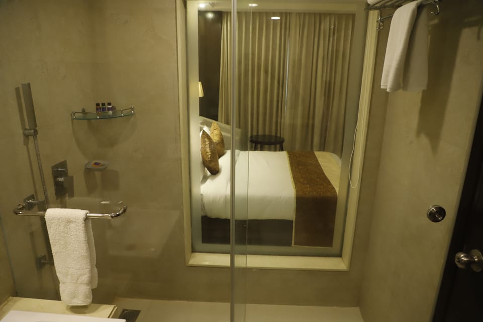 Egyptian cotton sheets, premium bedding, minibar, in-room safe