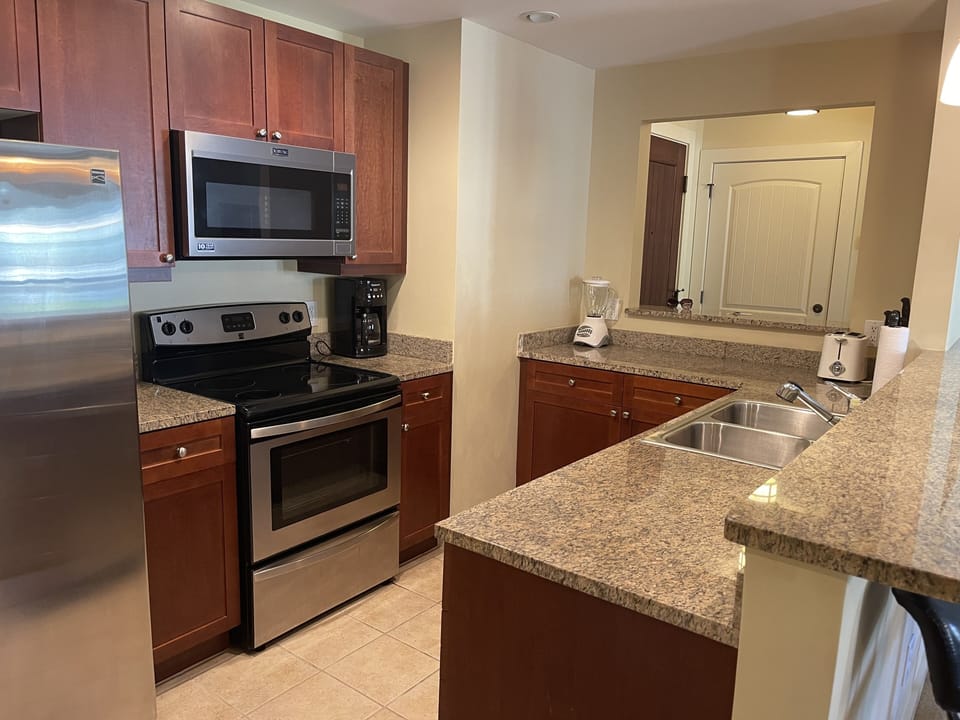well-appointed fully stocked kitchen