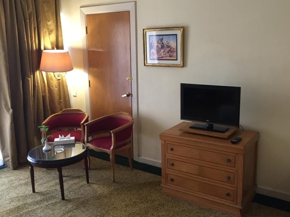Superior Double or Twin Room (Pool View) | 1 bedroom, Egyptian cotton sheets, premium bedding, minibar