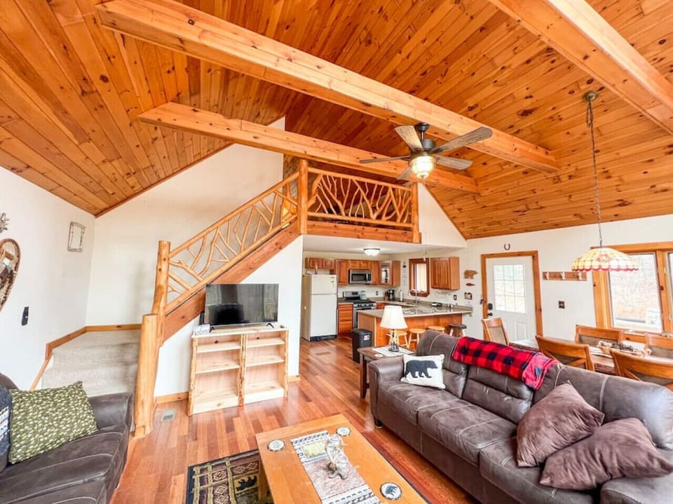 Living Room/Dining Room | Electric Fireplace