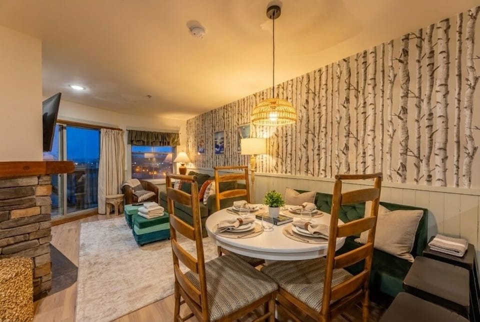Perfect for gathering guests and enjoying meals!