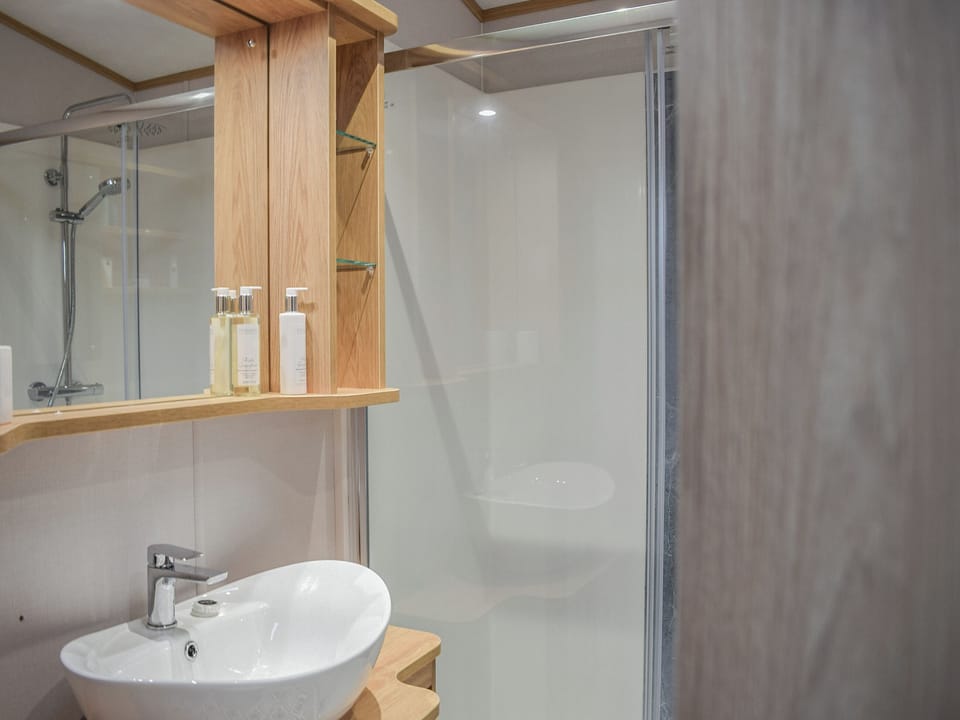 Shower room | Bruar Lodge, Cameron, near St Andrews