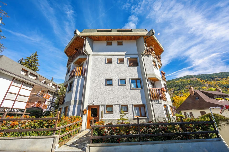 Family Apartment, 2 Bedrooms, Balcony (Il Rododendro in the city center) | Exterior