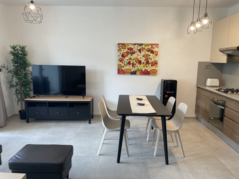 Comfort Apartment, 2 Bedrooms, Pool Access, Pool View | Living area | 55-inch LED TV with digital channels, TV, Netflix