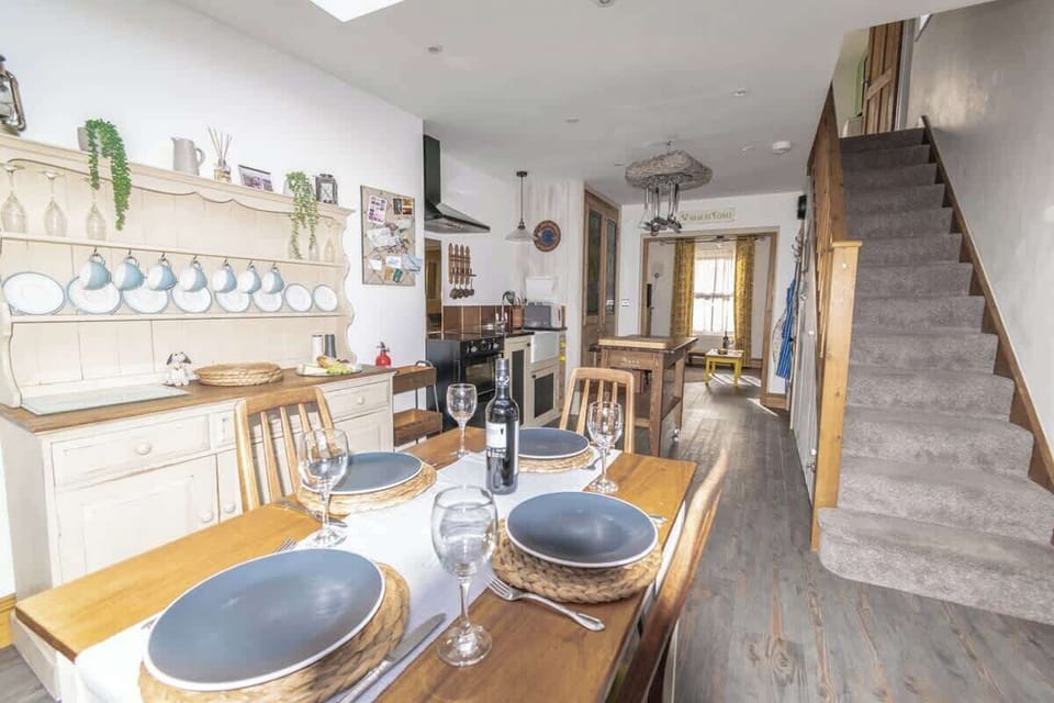 Kitchen combined Dining are at Blue Puffin Stays Short Lets & Serviced Accommodation 
