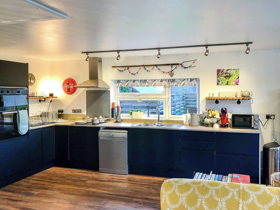 Kitchen | The Goat Shed, Hadlow, near Tonbridge