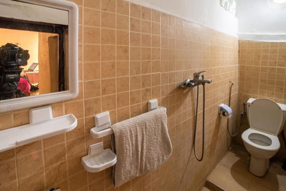 Room | Bathroom | Free toiletries