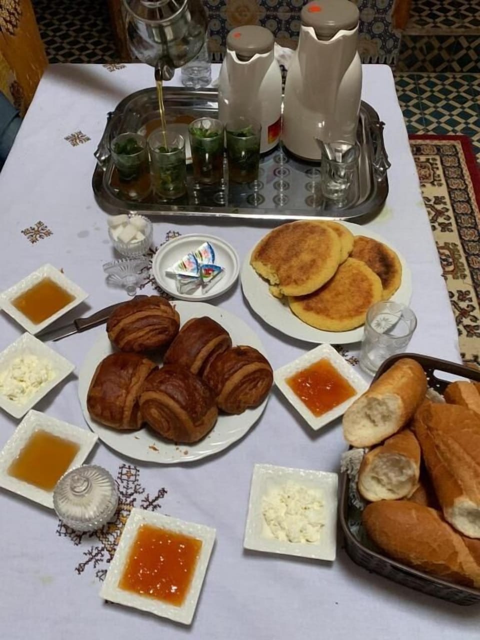 Free daily full breakfast