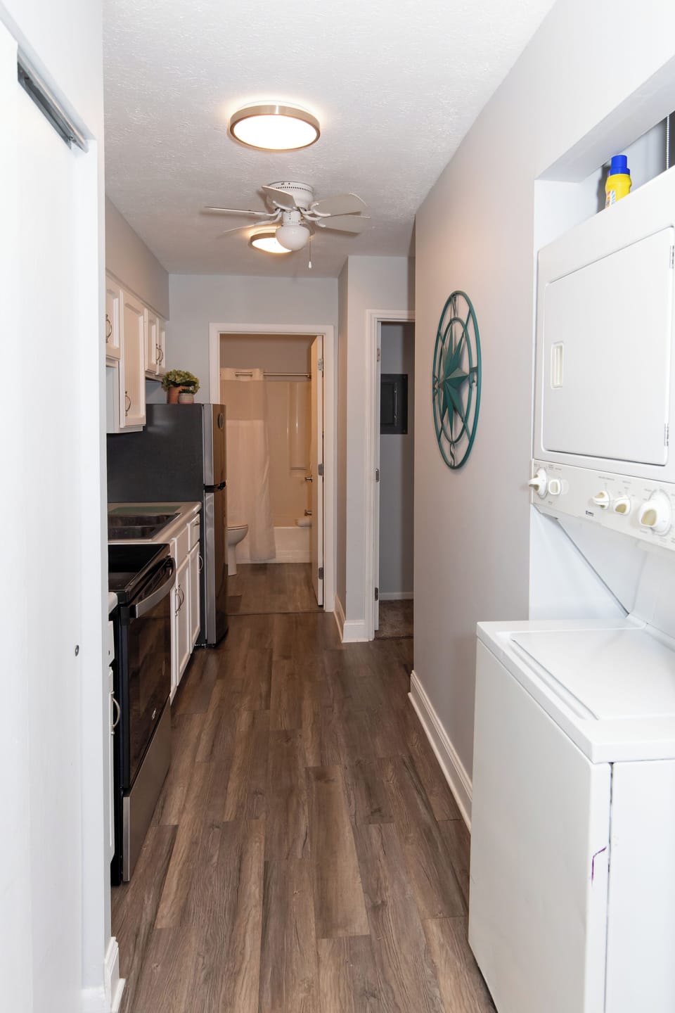 346Main0425_0055