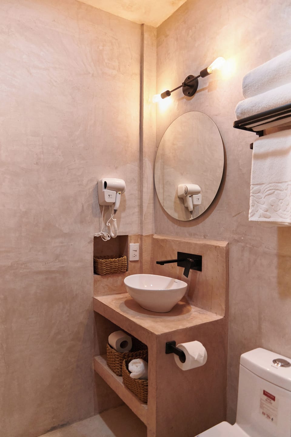 Standard Double Room | Bathroom | Shower, hair dryer, towels, soap