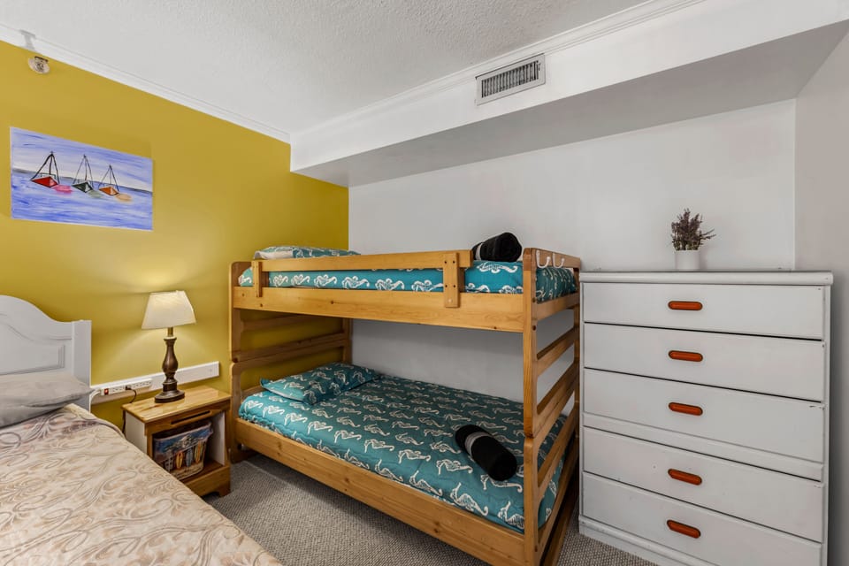 Bedroom (5)
